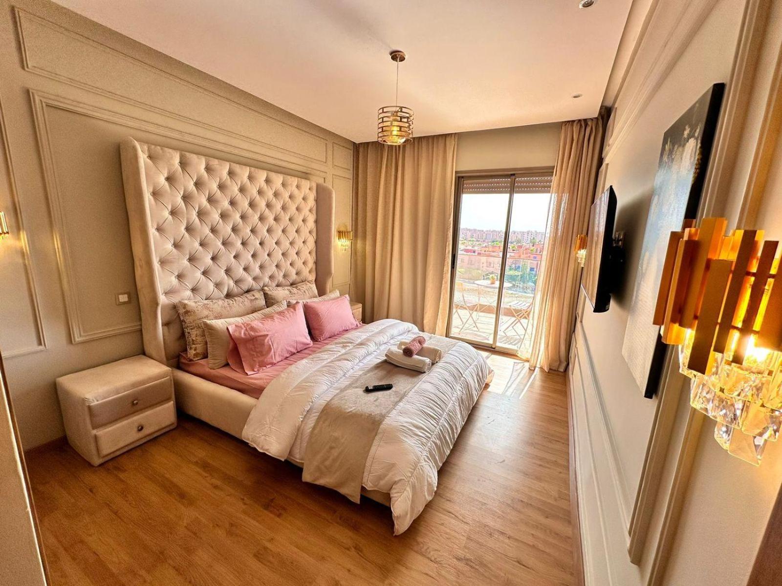 Appartement Luxueux Avec Piscine 10 Minutes Du Centre Ville 마라케시 외부 사진